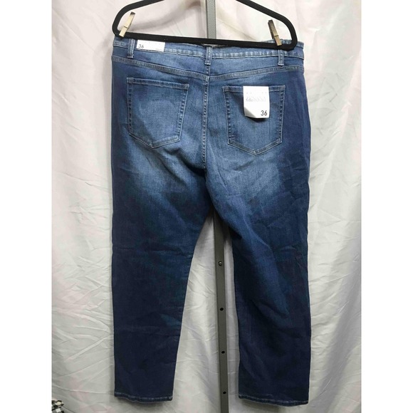 ZENANA Dark Wash Straight Leg Denim Jeans Women Size 20 36 - Picture 2 of 5